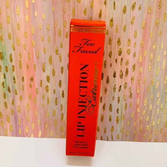 Too Faced Extreme Lip Injection full size - Picture 2 of 7